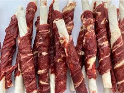 Obrázok produktu pre Bizonia tyčinka obalená hovädzím mäsom a treskou 100g