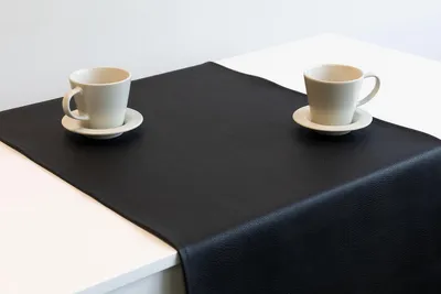 Produktbild von Monaco Tischläufer in Lederoptik | Tafelläufer Schwarz 140x45cm