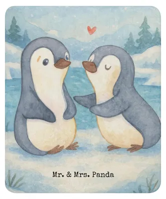 Produktbild von Mr. & Mrs. Panda Kuscheldecke Pinguine trösten Design 130 x 155 cm - Weiß - Geschenk, Freundin, für, Freund, Valentinstag, Hochzeitstag, Tagesdecke, Jahrestag, Frauen