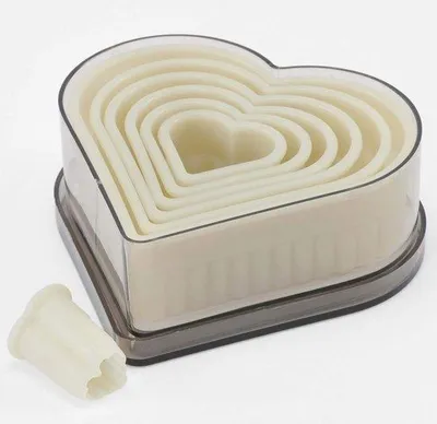 Produktbild von Nylon-Küchenformen, Herzkuchenform, glatter, weiß, Durchmesser 2,5 - 11,2 cm, 7 Stück