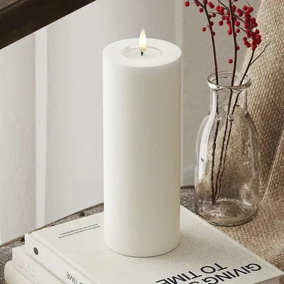 Produktbild von Deluxe Homeart LED Kerze Echtwachs fernbedienbar 7,5x20 cm weiß