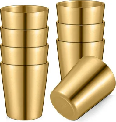 Produktbild von Metallische Kaffeetasse - Isolierte Metalltasse - 8 Stück - Edelstahl - Doppelwandige Vakuumwasserflasche - Wiederverwendbar - Geeignet für BBQ, Büro, Haus, Party und Camping - Gold - 260 ml