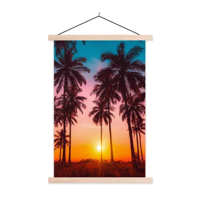 Produktbild von MuchoWow® Textilposter Palme - Sonnenuntergang - Horizont - Strand - Orange - Rosa 120x180 cm mit holzfarbenen Rahmen - Textil-Plakat