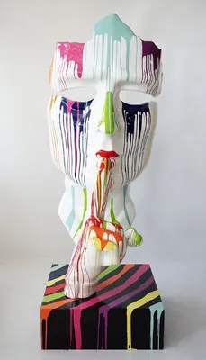 Produktbild von Casa Padrino XXL Deko Skulptur Weiß / Bunt / Schwarz H. 190 cm