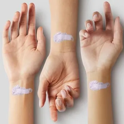 Productafbeelding van Fenty Beauty Invisimatte 2.0: Matmakend poeder, transparant setting- en matterend poeder, voor glanscontrole en het verfijnen van poriën, 8,5 g