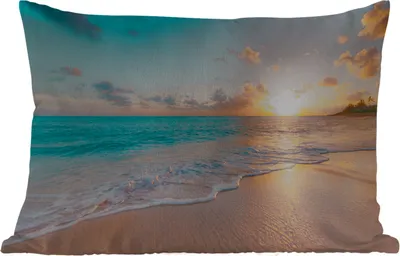 Produktbild von MuchoWow® Outdoor Kissen - Sonnenuntergang - Strand - Meer - Sommer - Blau - 50x30 cm - Wetterfest - Lounge Kissen - Sofa kissen - Wohnzimmer Dekoration
