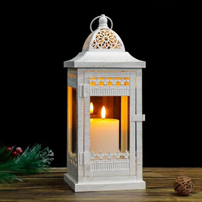 Image de Porte-bougie décoratif de style vintage avec abat-jour suspendu