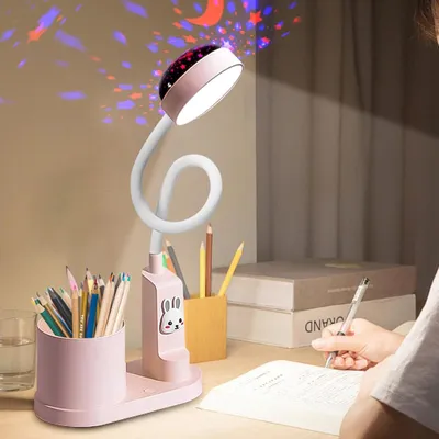 Zdjęcie produktu dla Lampa biurkowa dla dzieci - lampka do nauki LED - do czytania i nauki - projekcja gwiazd - regulowana o 360° - różowa