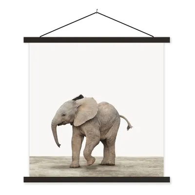 Produktbild von MuchoWow® Textilposter Baby-Elefant - Tiere - Kinder - Mädchen - Jungen 120x120 cm mit schwarzem Rahmen - Aufhängungsset
