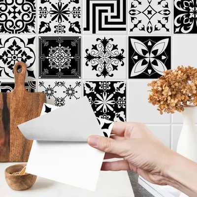 Produktbild von Fliesenaufkleber Klebefliesen Selbstklebende Fliesen für Küche Bad Möbel Schrank Wand Mosaikfliesen Küchenruckwand Schwarz-weißes marokkanisches Mosaik Br. 90cm x Hö. 60cm