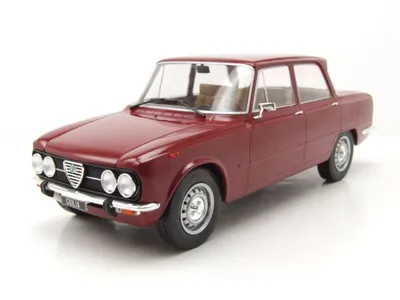 Produktbild von MCG 18308 Alfa Romeo Giulia Nuova Super 1974 dunkelrot 1:18