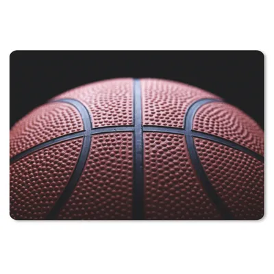 Produktbild von MuchoWow® Mauspad Mousepad Ein Basketball auf schwarzem Hintergrund 27x18 cm - Mousepads - Maus Mat - Pad - Mausunterlage - Büroartikel - Desk Matten