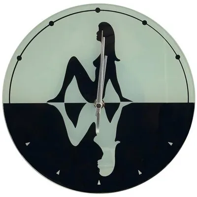 Produktbild von Mebus Fashion Wanduhr aus Glas schwarz weiß Frau