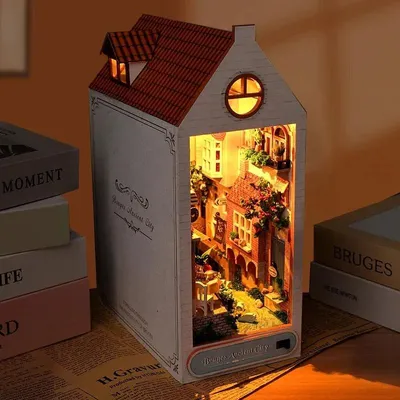 Produktbild von DIY Book Nook Venedig des Nordens - 3D-Puzzle - Miniaturhaus aus Holz - mit LED - Bausatz