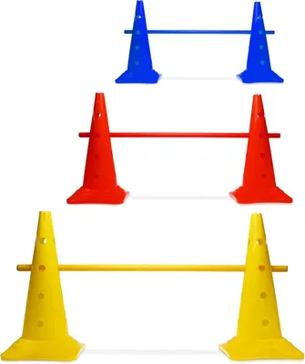 Image de Kit d'obstacles comprenant 3 cônes et des barres de 100 cm, en plastique, pour l'entraînement à l'agilité