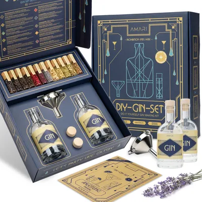 Produktbild von AMARI ® DIY Gin Set - zum Selber machen, Geschenkset inkl. Botanicals - Perfekt für zu Hause oder als Geschenk