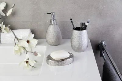 Immagine prodotto di Set da bagno lucido, 4 pezzi, argento, 13x32x20 cm