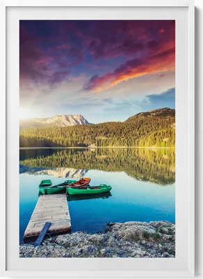 Produktbild von Flusslandschaft– Wandbild mit Rahmen – Gerahmtes Bild  – Wanddekoration – 70x100 cm –  Weiß Rahmen