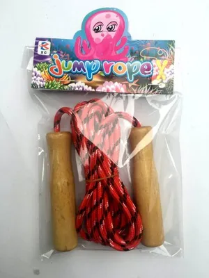 Obrázok produktu pre Švihadlo s drevenou rukoväťou