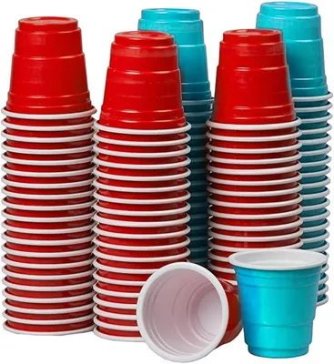 Produktbild von Shotbecher 4 cl, schwarz, 100 Stück, für Party und Trinkspiele