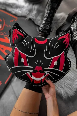 Image de Coussin en velours KILLSTAR - Purr Evil