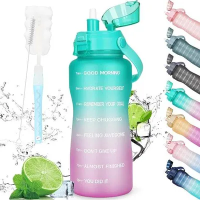 Produktbild von Famanu Trinkflasche 2 l mit Strohhalm und Zeitmarkierung - Grün/Rosa