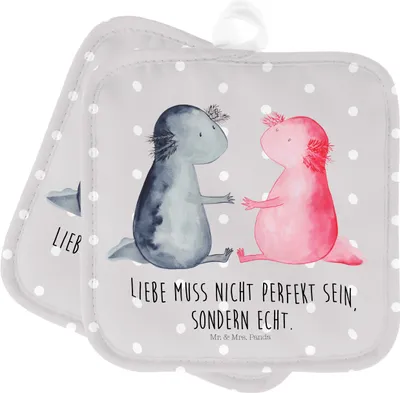 Produktbild von Mr. & Mrs. Panda Topflappen Axolotl Liebe - Grau Pastell - Geschenk, Set, Topflappenset, Valentinstag, Freund, Ofenlappen, Topfuntersetzer, topfhalter