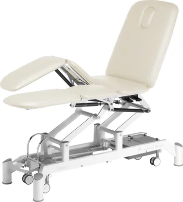 Produktbild von Ferrox Therapieliege Chagall 6 Neo mit Radhebesystem