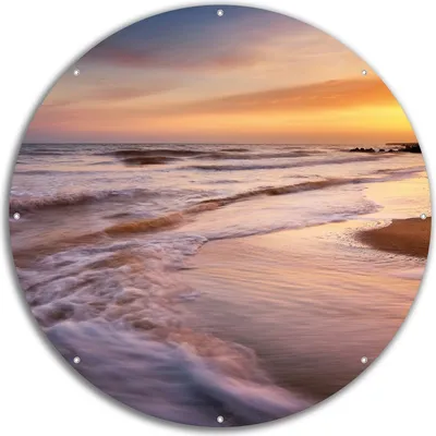 Produktbild von Wallario rundes Outdoor-Poster für Garten oder Balkon, Motiv Sonnenuntergang am Strand - Abendspaziergang, 60 cm Durchmesser