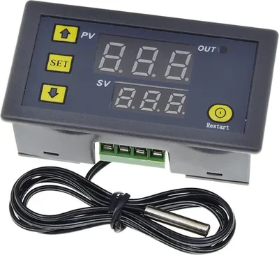 Produktbild von W3230 LED Digitaler Temperaturregler Thermostat Schalter mit Sensor (DC12V) – Präzise Temperaturkontrolle für Heiz- und Kühlanwendungen