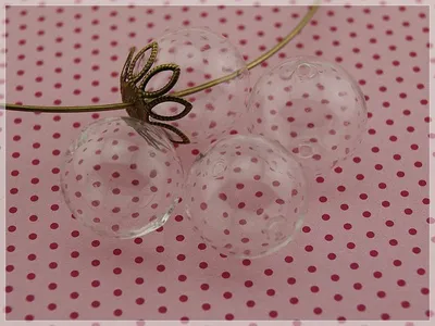 Produktbild von Vintageparts Hohlperlen Glas durchsichtig 20 mm 2 Stück