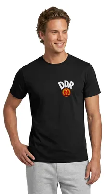 Produktbild von Spreadshirt DDR Wappen | Ostalgie Männer T-Shirt, XL, Schwarz