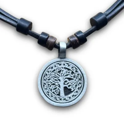Produktbild von HANA LIMA | Halskette Lebensbaum Tree of Life für Herren und Damen - Surfer Schmuck Kette