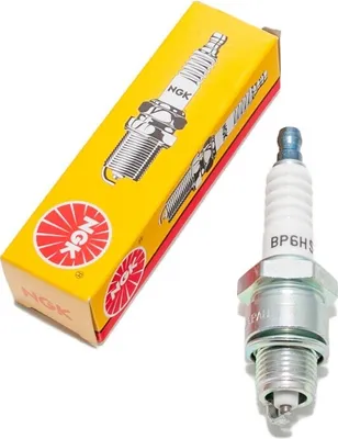 Obrázok produktu pre Zapaľovacia sviečka NGK BP6HS, 12,7 mm, krátky závit Ø 14,0 mm, 4511 / 92010