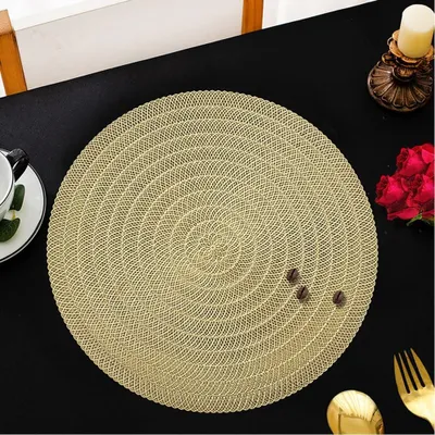 Produktbild von Set aus 4 Goldenen PVC Platzdeckchen Runde Hitzebeständige Untersetzer