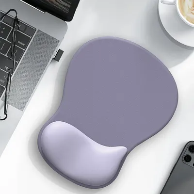 Immagine prodotto di Tappetino ergonomico per mouse con cuscinetto in gel e poggiapolsi, antiscivolo, colore viola intenso