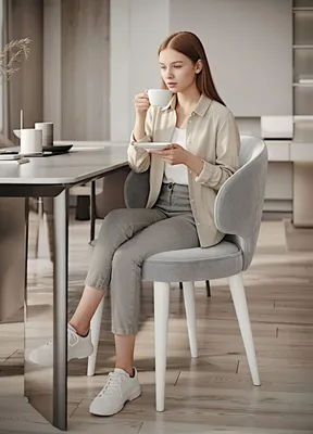 Immagine prodotto di Sedia da pranzo con rivestimento grigio e robuste gambe in legno