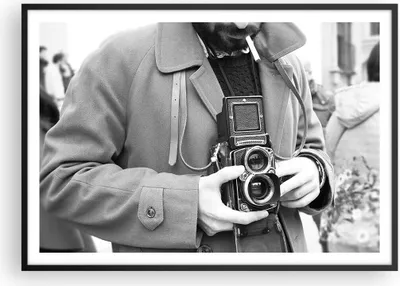 Produktbild von Gerahmtes Poster - Schwarzer Rahmen - Die Kamera Retro Vintage - 100x70 cm - Wand Bild - Wanddeko - Wandbilder - Kunstposter - Wandposter - Bilderrahmen - Bilder - Kunstdruck - P2BAA100x70-5009
