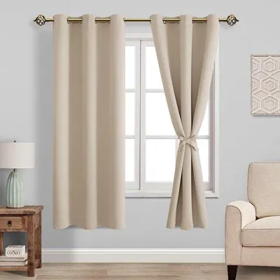 Productafbeelding van Famanu verduisterende gordijnen, beige - 2 stuks, 137 x 117 cm (hoogte x breedte)