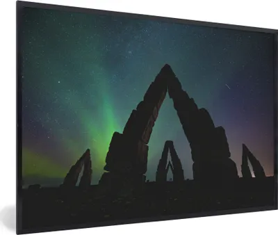 Produktbild von MuchoWow® MuchoWow® Gerahmtes Poster Nordlichter - Island - Natur 60x40 cm - Poster mit zchwarzem Bilderrahmen - Printing - Wanddeko Schlafzimmer