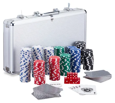 Image de Relaxdays Mallette de poker 300 Laser Pokerchips 2 jeux de cartes 5 dés Dealer Button Set Fun