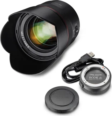 Produktbild von Samyang Set Porträt Objektiv AF 75mm F1.8 FE (Tiny but Absolute) & Lens Station– Autofokus Vollformat/APS-C Festbrennweite – kompatibel mit Sony E Mount für A9 II A7 III A7C II A7C R A6600 u.v.a