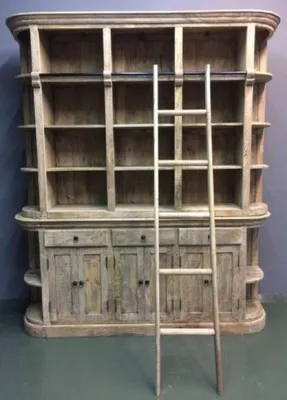 Produktbild von Casa Padrino Landhausstil Bücherschrank mit Leiter Naturfarben 200 x 42 x H. 230 cm - Massivholz Schrank - Regalschrank - Wohnzimmerschrank - Büroschrank - Landhausstil Möbel