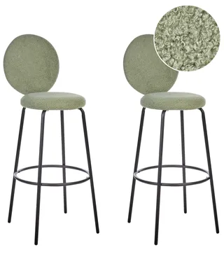 Produktbild von BELIANI Barstuhl 2er Set Hellgrün Bouclé-Bezug und Metall mit Lehne Fußstützen Modernes Design Sitzmöbel Wohnzommer Küche Bar Wohnküche Ausstattung
