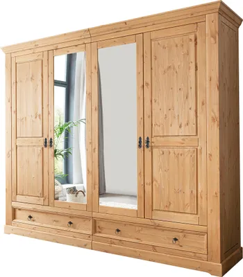 Kleiderschrank geschlossen