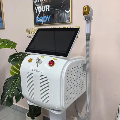 Image de Appareil d'épilation au laser 4000W - Laser diode à 3 longueurs d'onde - Pour le visage et le corps