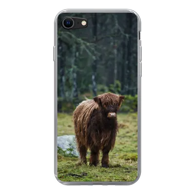 Produktbild von MuchoWow® Handyhülle Schutzhülle Hülle für iPhone SE 2020 Schottischer Hochländer - Wald - Moos Silikon Softcase Handy Hülle - Kartenbesitzer