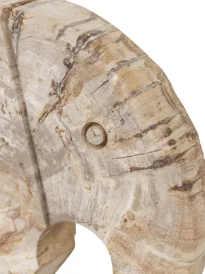 Produktbild von MUST Wohnaccessoire Elefant, groß, ca. 20 x 25 x 6 cm, versteinertes Holz