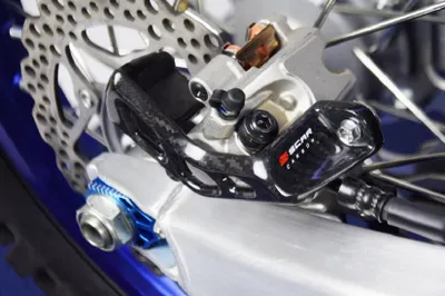 Produktbild von SCAR Carbon-Bremssattelprotektor hinten