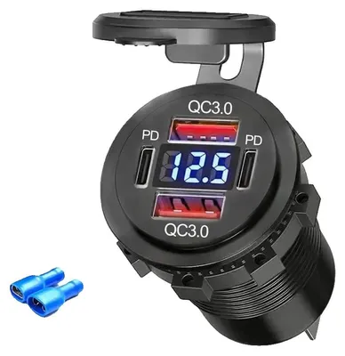 Obrázok produktu pre USB nabíjačka do auta, Dual PD QC3.0, displej s voltmetrom, 4 porty